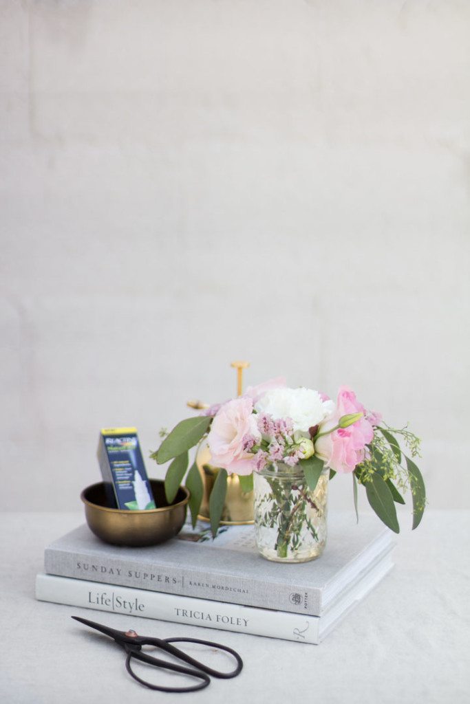 3 Floral Arrangements for Under $20 | The Blondielocks | Life + Style